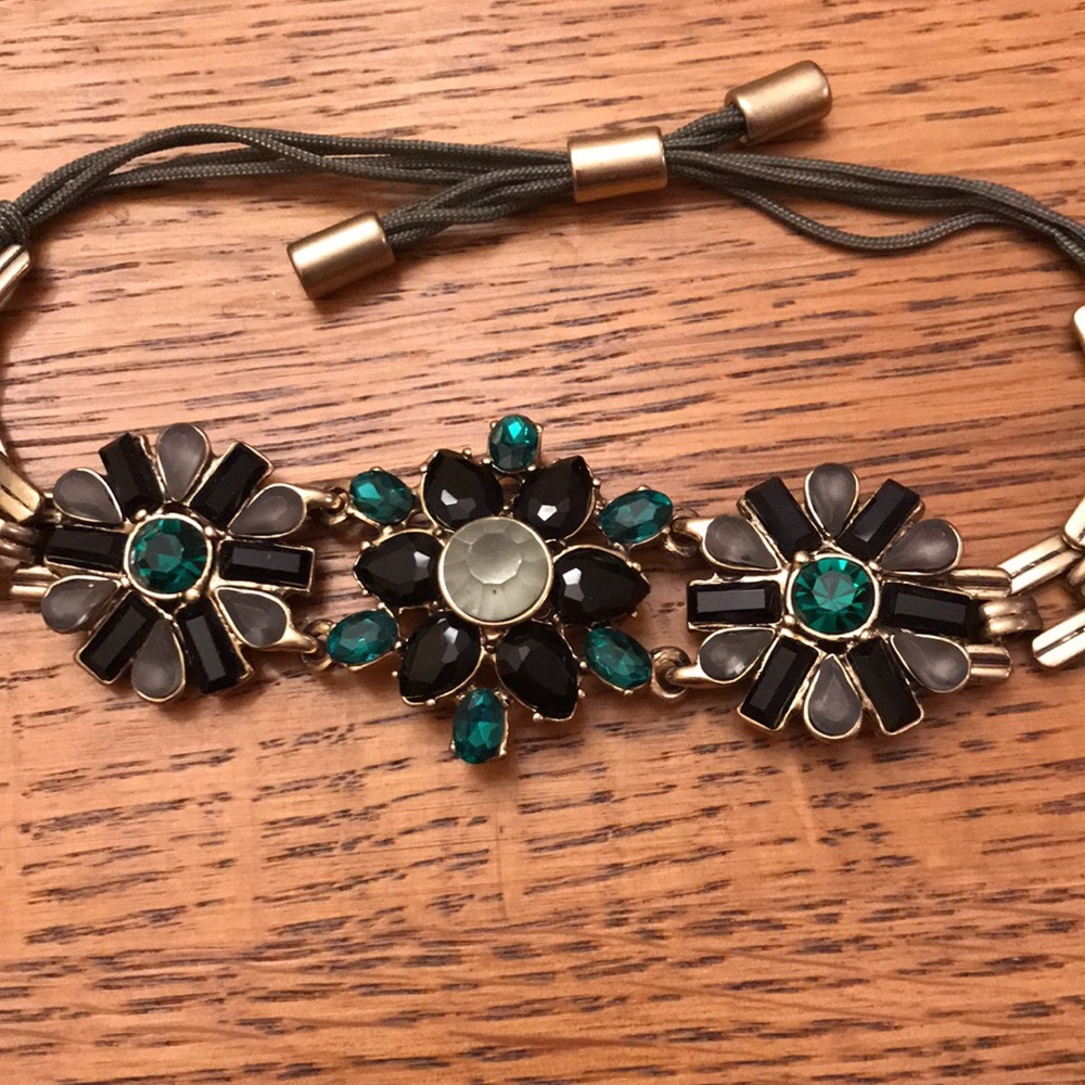 Bracelet - Picture 2 of 7